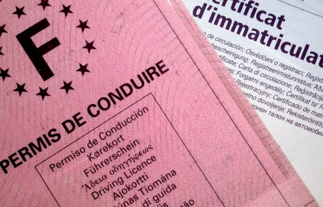Photo d'un permis de conduire Français