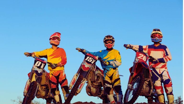 Trois moto cross